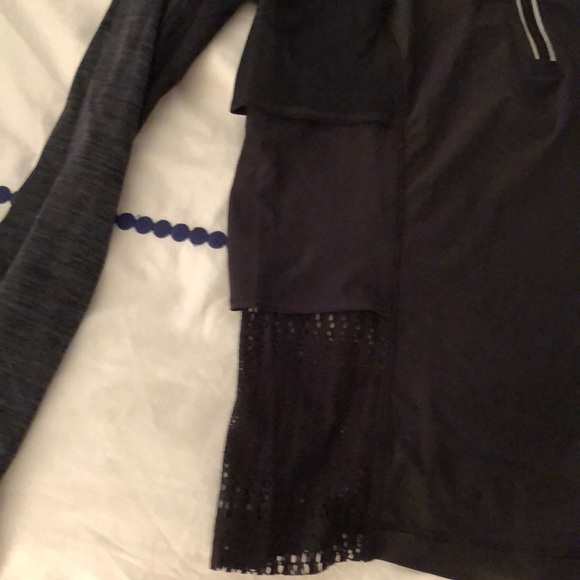 Lululemon 3/4 Zip - Picture 3 of 5